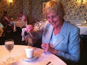 dinner-with-diana-harvest-moon-inn