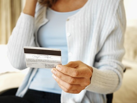 Women in debt are less likely to find a mate