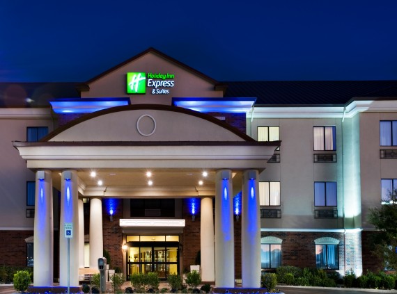 Holiday Inn Express at Night