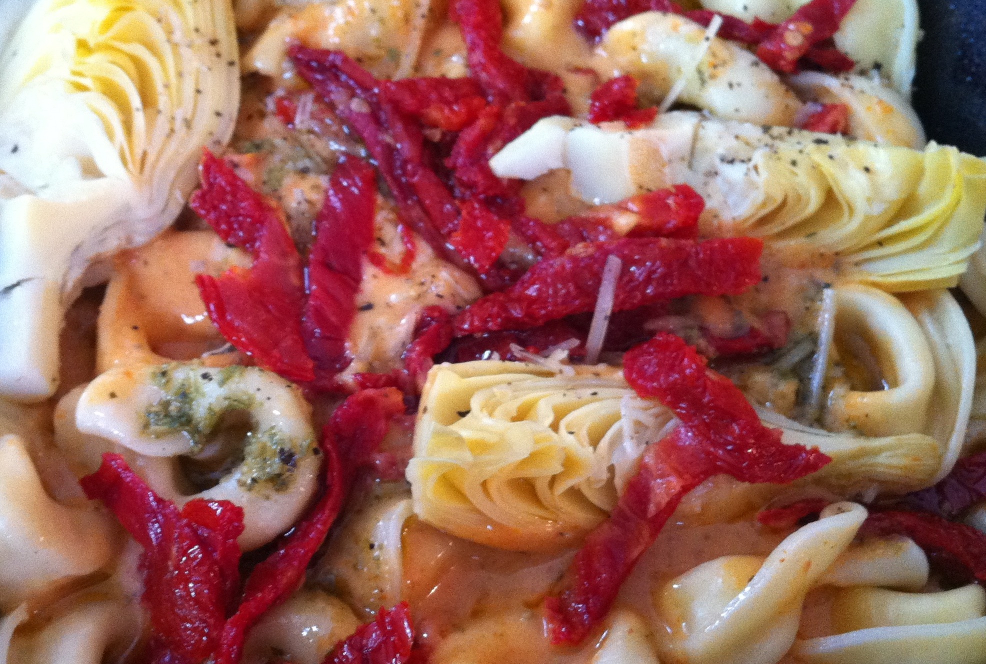 Tortellini Rustico with Sun-Dried Tomatoes