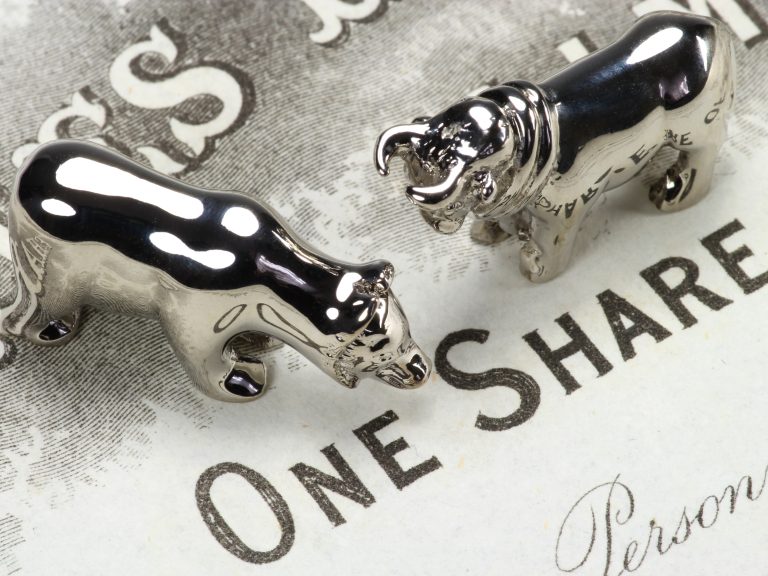 A Technique for Comparing the Intrinsic Value of Two Stocks