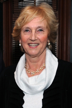 Diana J. Crane