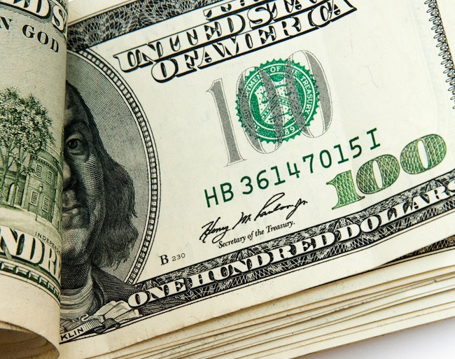Dividend adjusted stock options