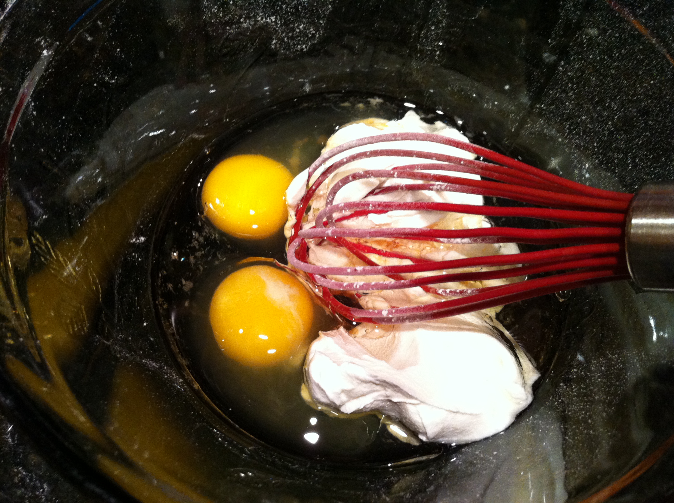 Eggs, Sour Cream, Vegetable, Oil, and Vanilla Extract for Belgian Waffle Recipe
