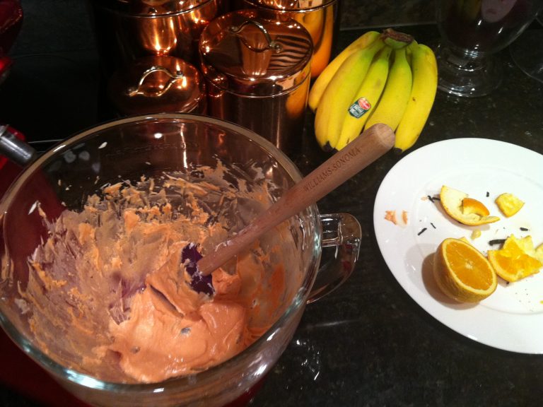 Mandarin Orange, Cinnamon, and Vanilla Icing