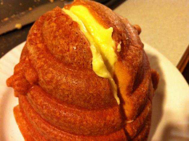 Sealing the Honey Comb Bee Cake