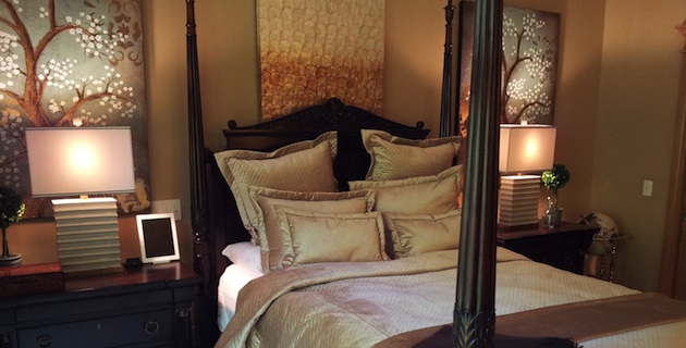 Debating Art in the Bedroom Debating Art in the Bedroom