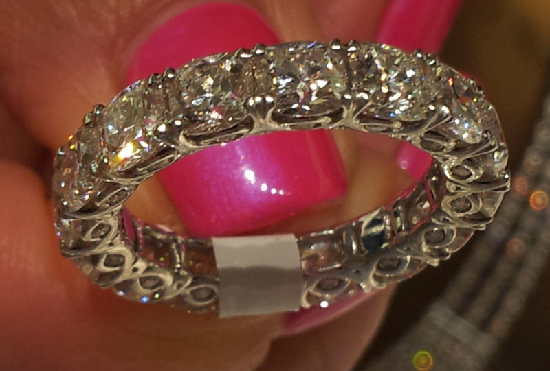 Flawless Diamonds Men’s Wedding Band Flawless Diamonds Men's Wedding Band