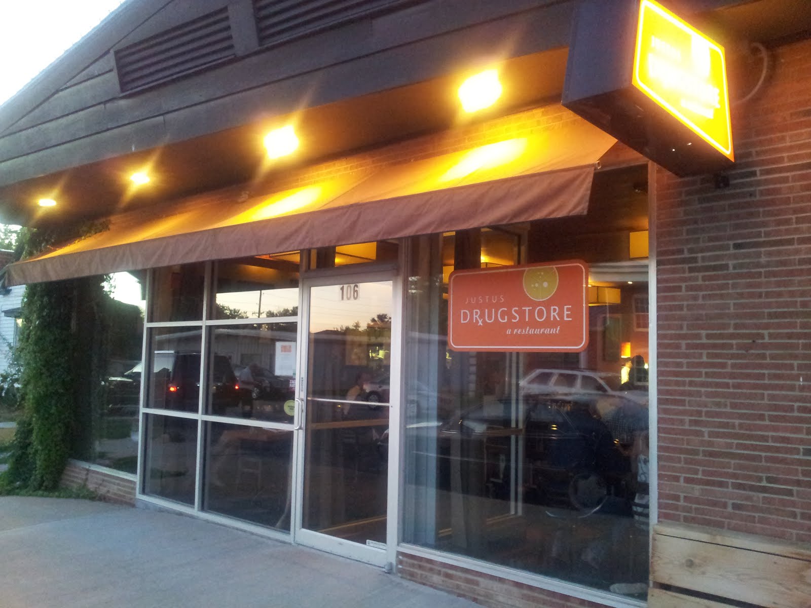 Just us restaurant hotsell