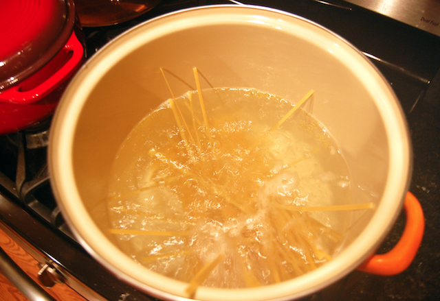 Cooking Alfredo Noodles for Pasta