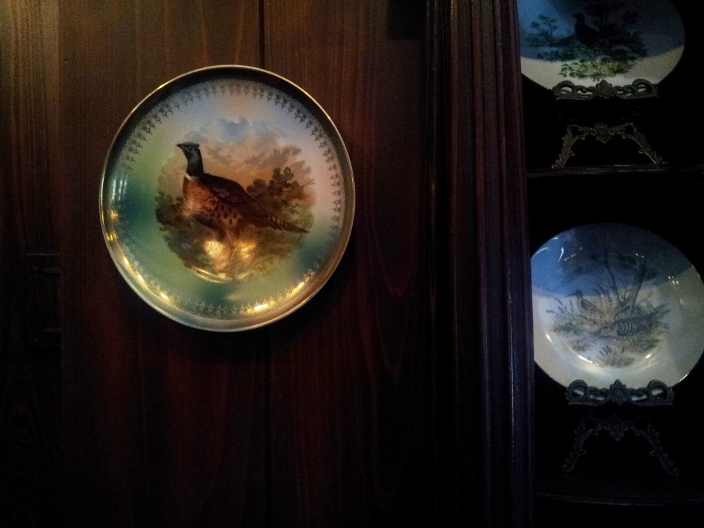 Club 33 Hunting Plates