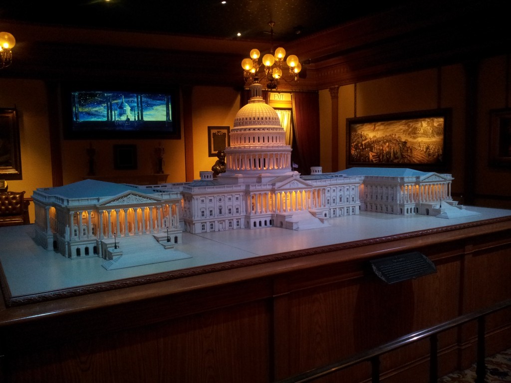 Disneyland Miniature Scale Replica of Congress Building