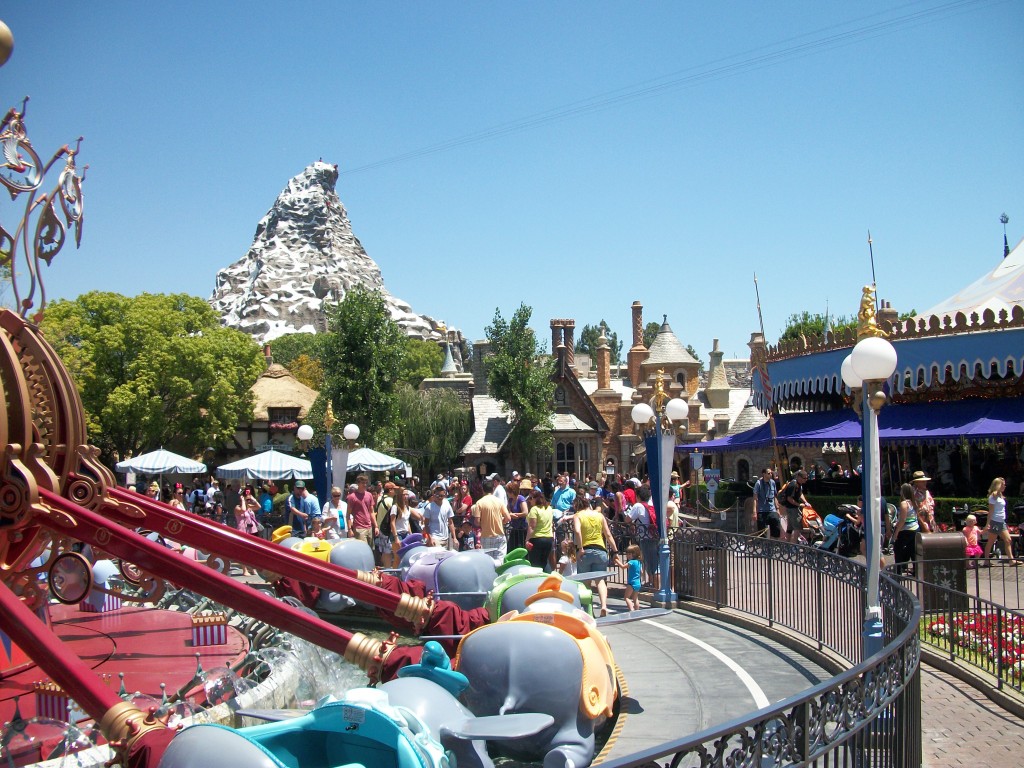 Dumbo Ride Disneyland