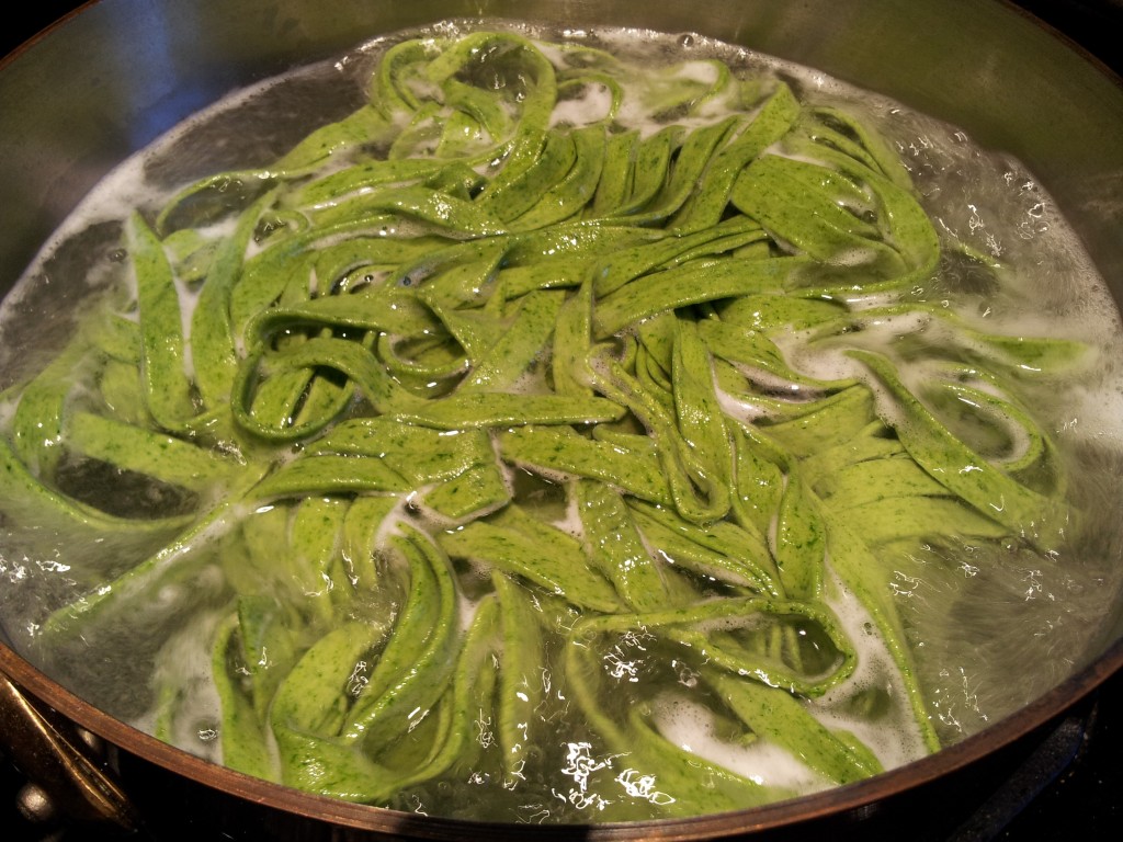 Cooking Spinach Fettuccine