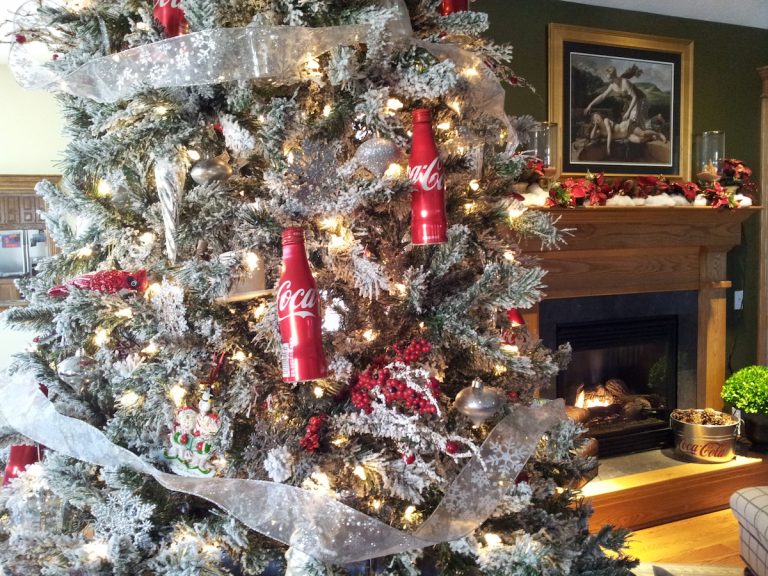 Coca-Cola Christmas Tree Copyright Joshua Kennon