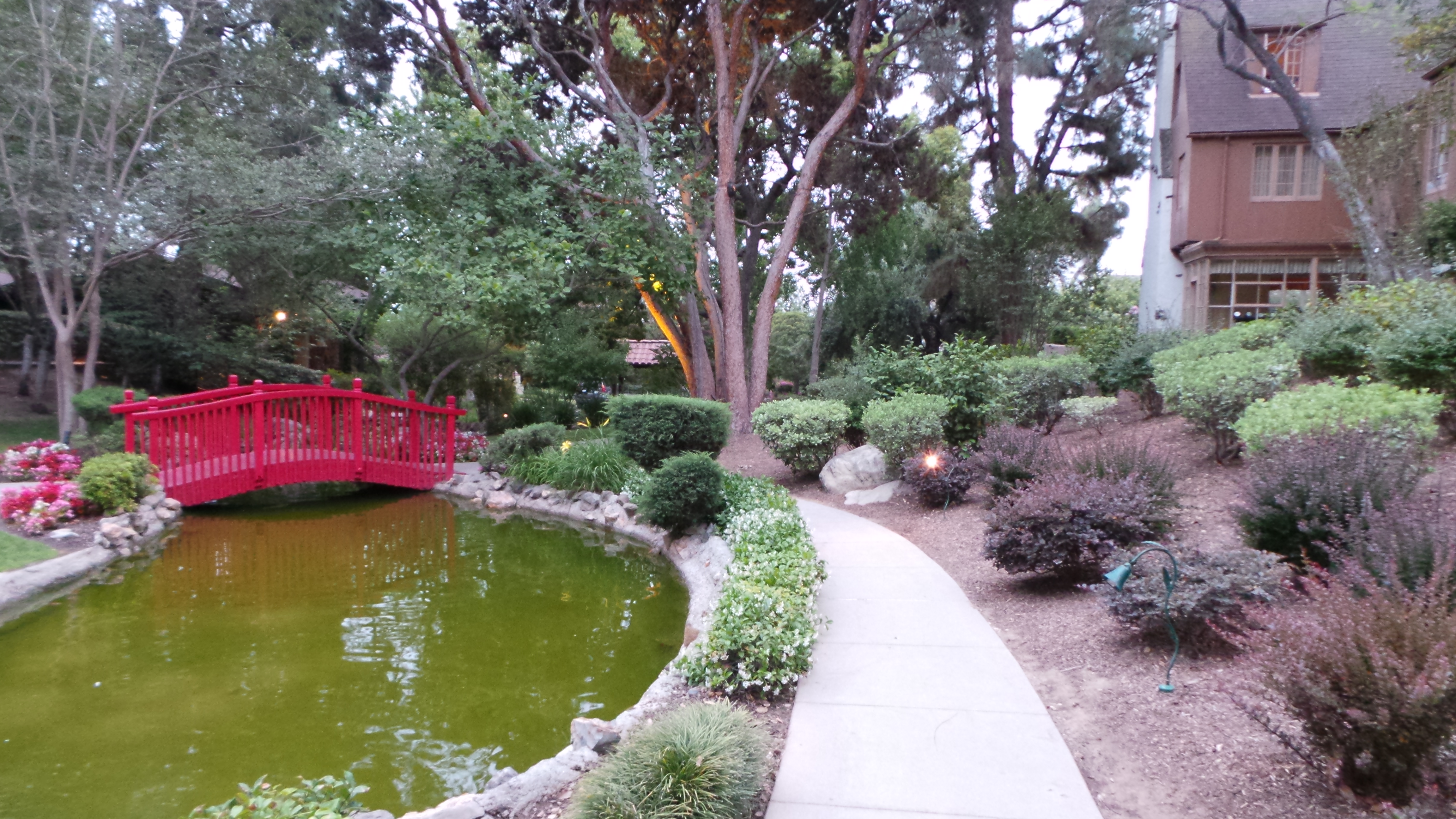 Walking Garden The Langham Pasadena Kennon