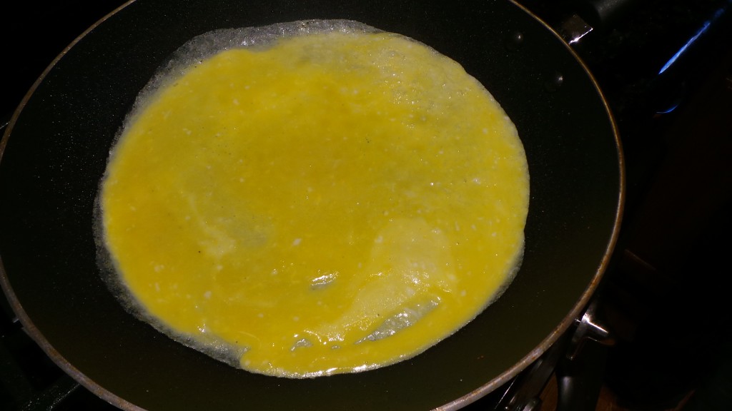 Creating Omurice Egg Surround