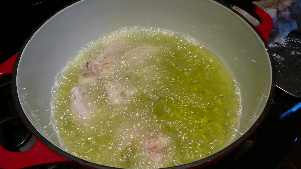 Frying Dakgangjeong Grapeseed Oil