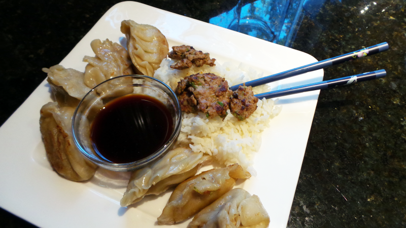 Japanese Gyoza with Spicy-Sauce