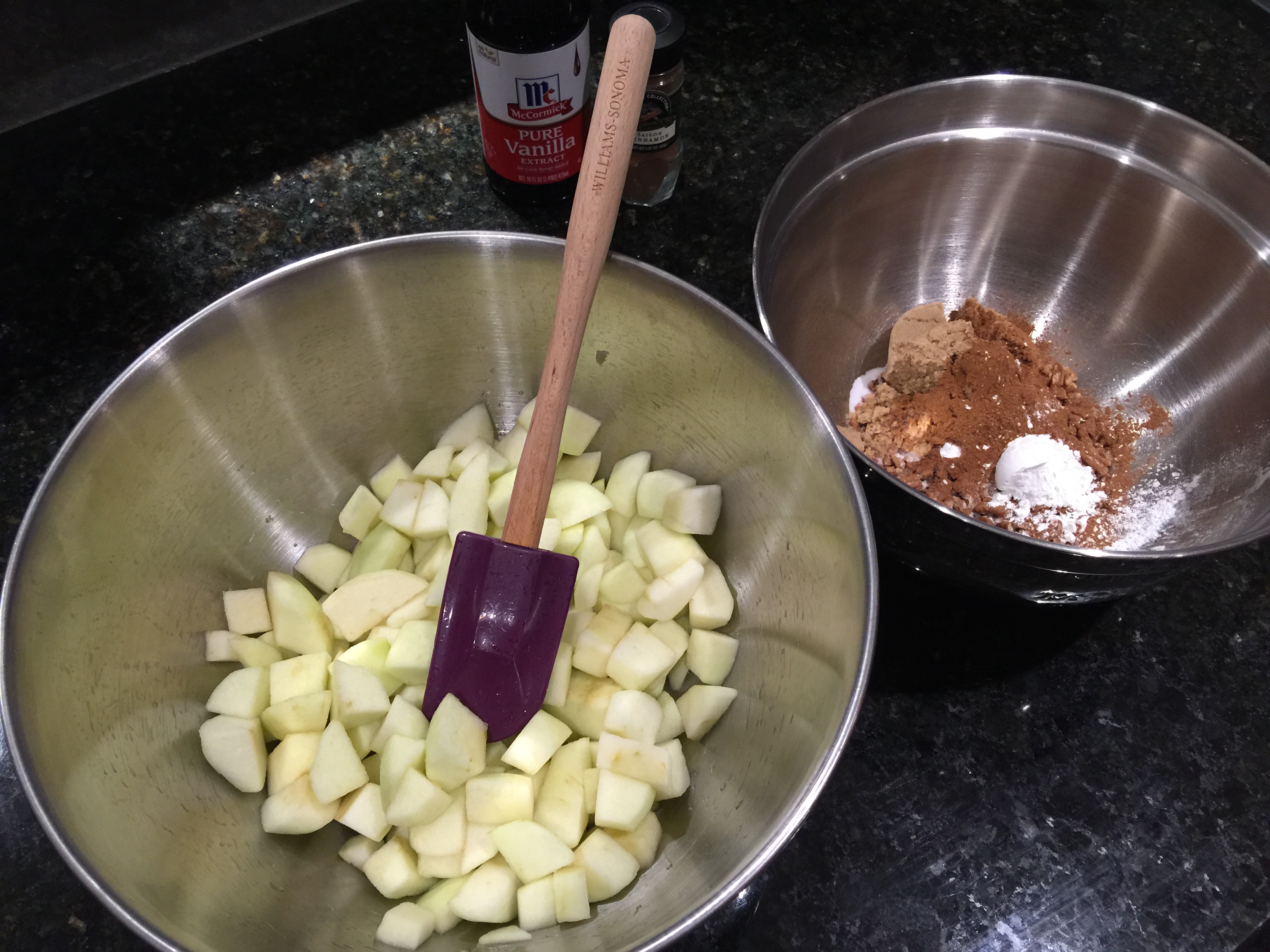 Cut Up Apples for Caramel Apple Pecan Pie