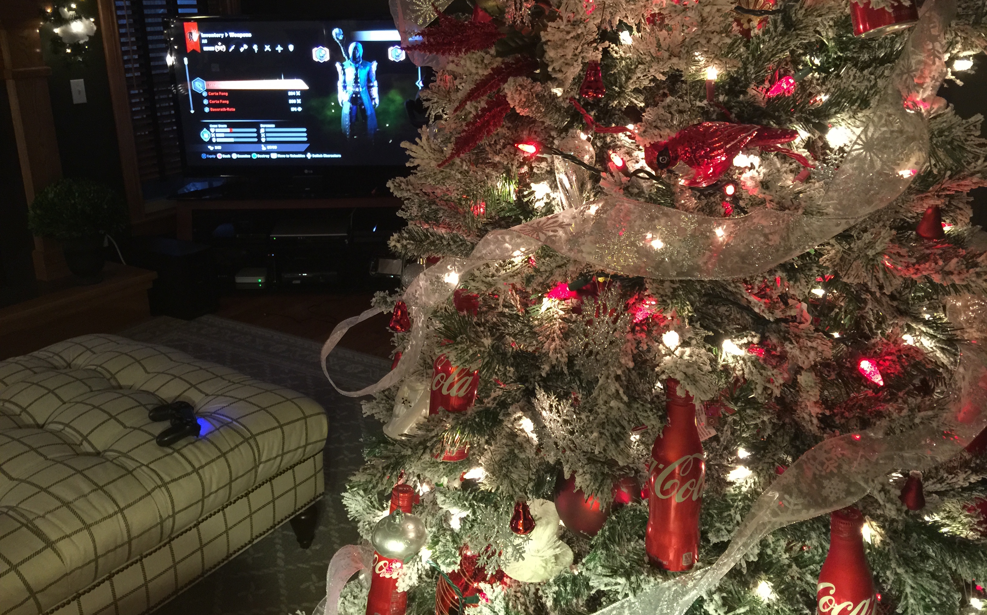 Dragon Age Inquisition Christmas and Coca-Cola Tree