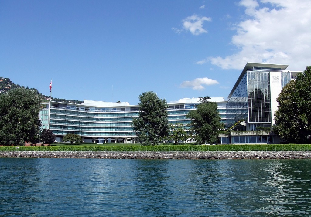 f Nestlé Headquarter Vevey, VD - Switzerland. Siège Social de Nestlè en Suisse - Vevey, Canton de Vaud by twiga269 from Flickr. Image made available under Creative Common Attribution 2.0 Generic License
