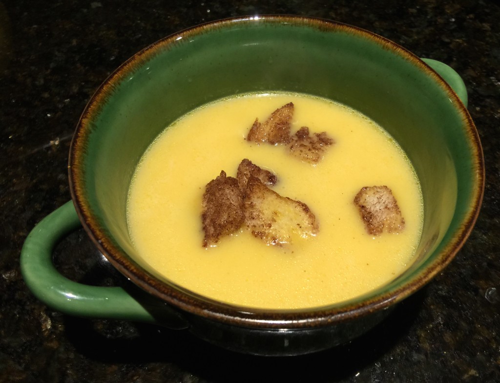 Butternut Squash Soup with Cinnamon Sugar Croutons in Farm House Bowl