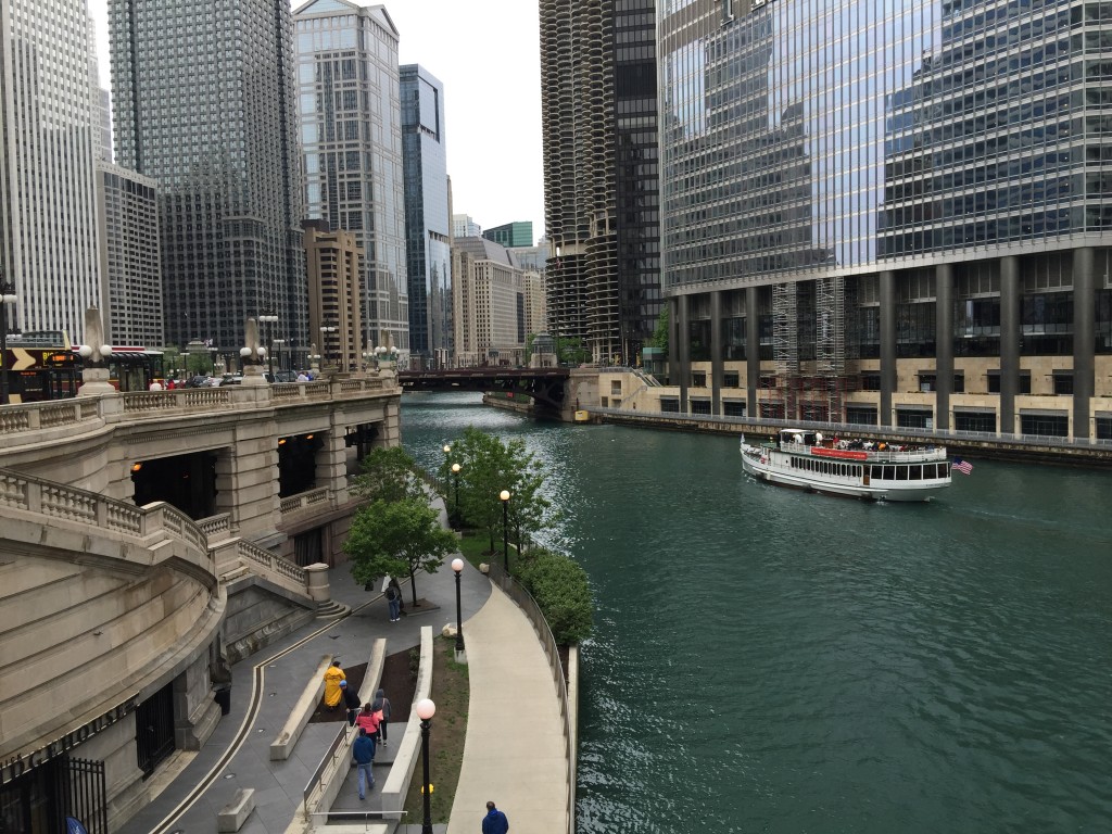 Chicago River and Skyscraper Joshua Kennon