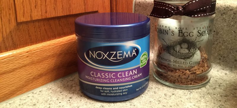 Noxzema Moisturizing Cleansing Cream