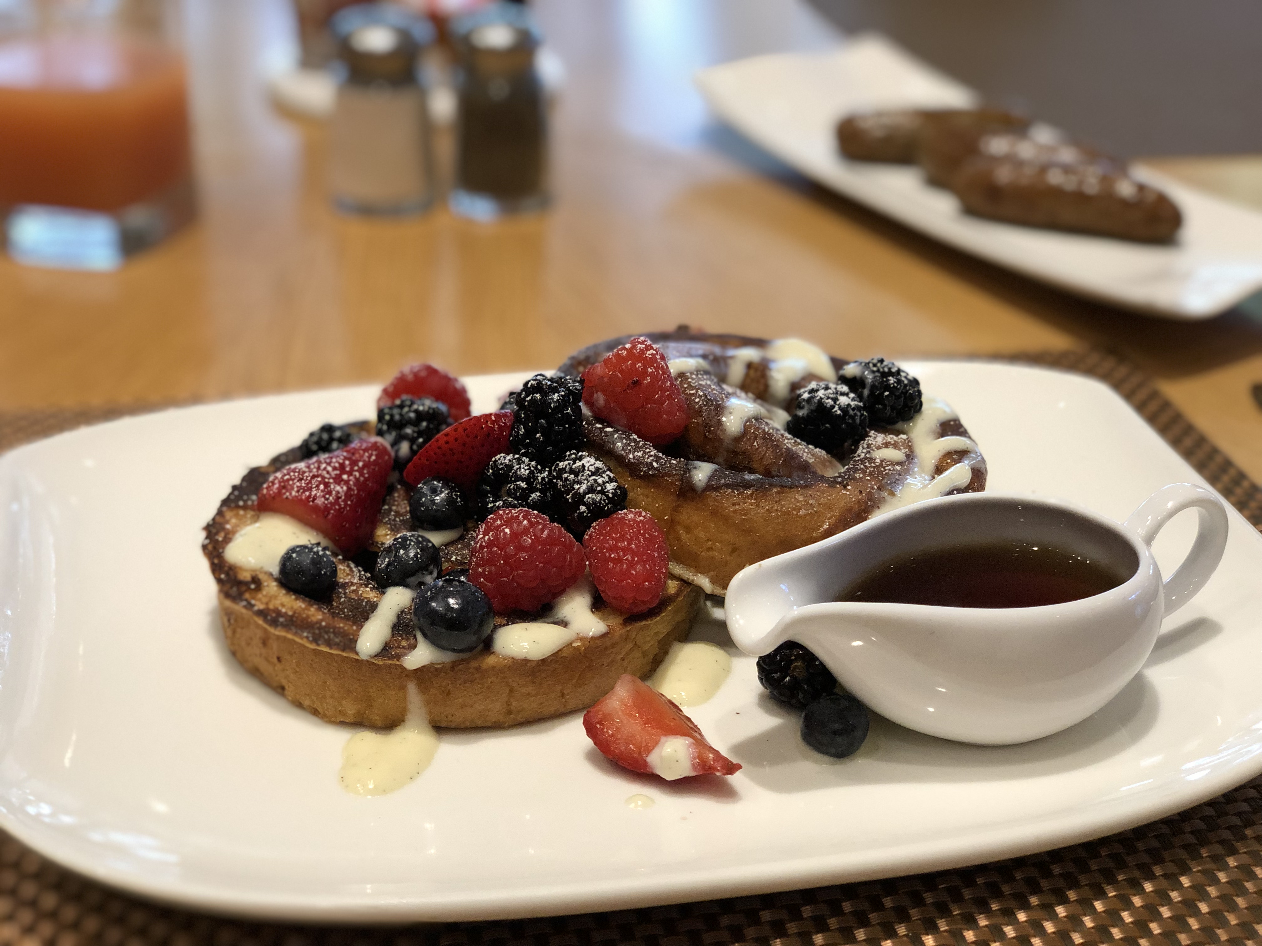 Oak Grill Newport Beach Cinnamon Roll French Toast with Fresh Berries