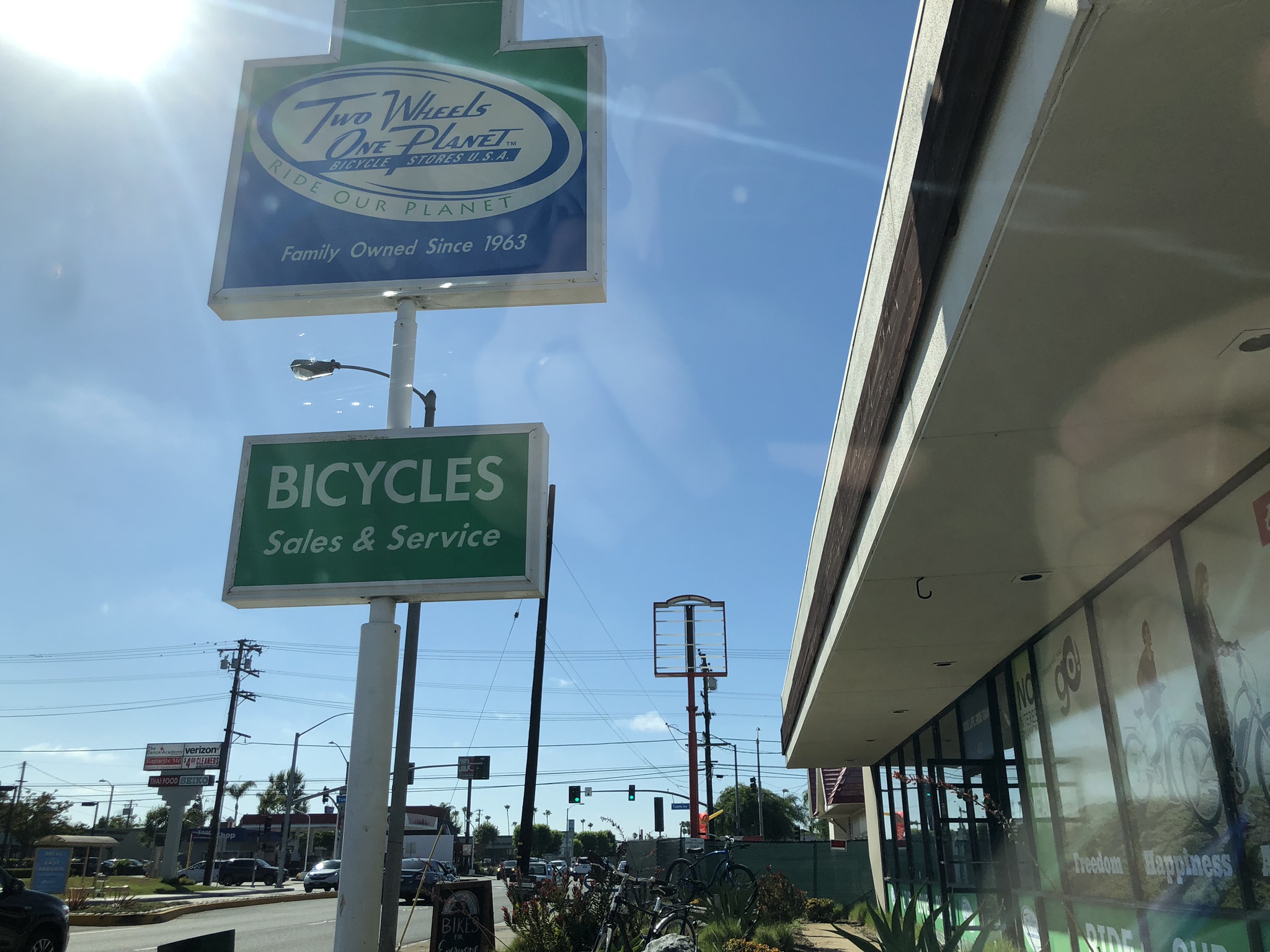 Two Wheels One Planet Bike Shop in Costa Mesa - 1
