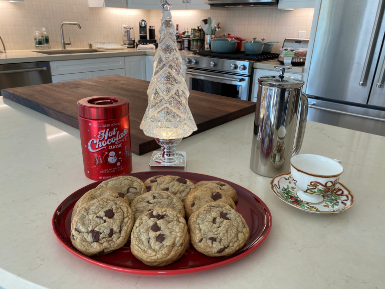 Waking Up to Aaron’s Chocolate Chip Cookies with Guittard Chocolate Waking Up to Aaron's Chocolate Chip Cookies with Guittard Chocolate
