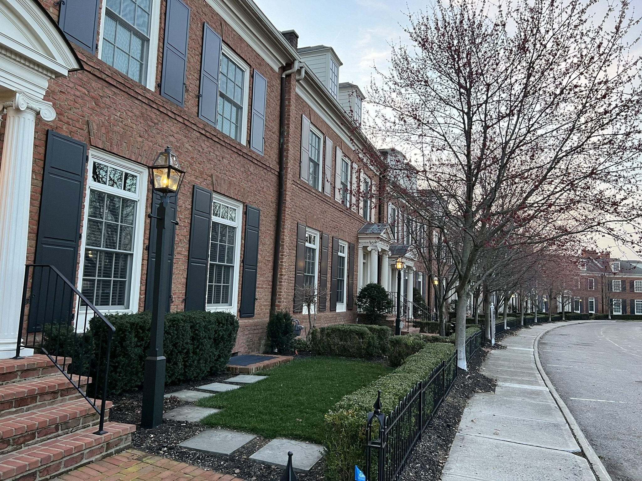 Zillow Albany Ga Unlocking The Secrets Of Albanys Luxury Real Estate Market - ffwfz5f